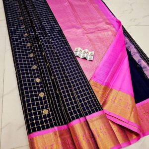 Kanchipuram silk Black checked