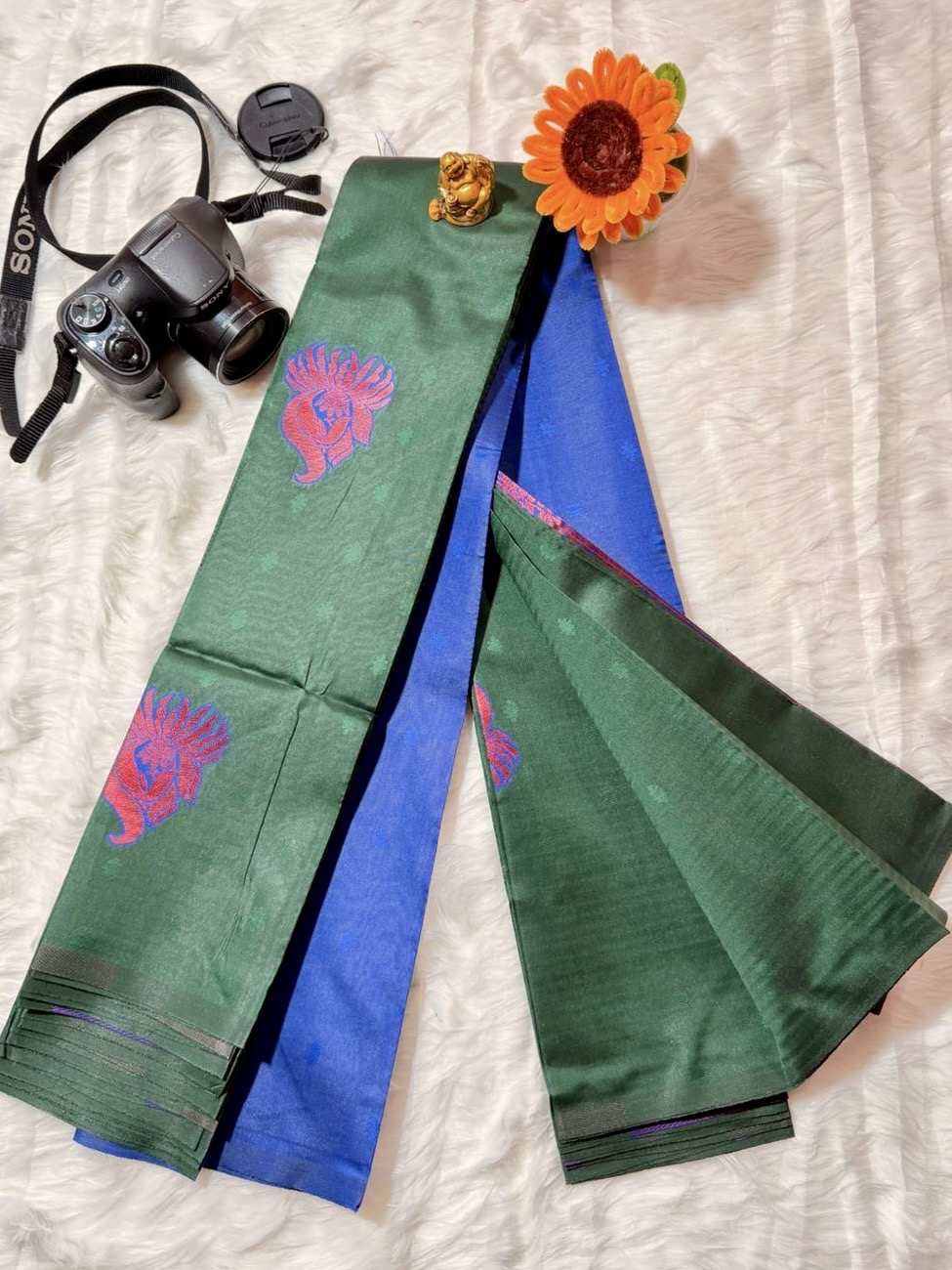 Kalani Silk green with blue