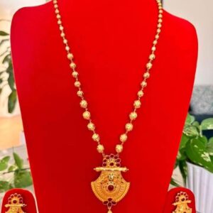 Graceful Long Necklace Set