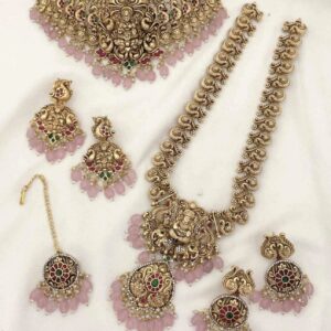 Trending Semi Set
